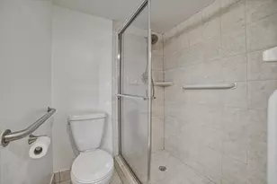 1018 Newcastle A, Boca Raton, FL 33434 - Photo 18