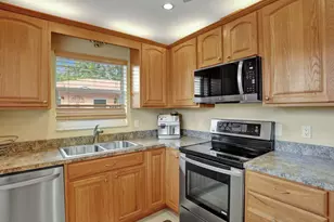 311 Flamingo Ln, Delray Beach, FL 33445 - Photo 2