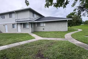 208 E Tiffany Dr, Mangonia Park, FL 33407 - Photo 2