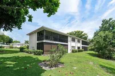 12 Westgate Lane #12D, Boynton Beach, FL 33436 - Photo 4