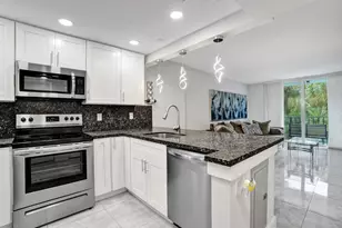 1009 N Ocean Blvd, Pompano Beach, FL 33062 - Photo 10