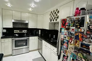 13155 Ixora Ct, North Miami, FL 33181 - Photo 16