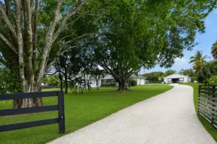 785 Cindy Dr, Wellington, FL 33414 - Photo 4