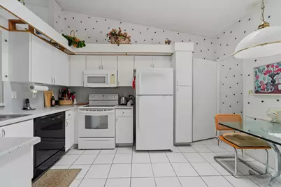 6408 Kings Gate Circle, Delray Beach, FL 33484 - Photo 18