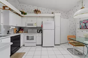 6408 Kings Gate Cir, Delray Beach, FL 33484 - Photo 18