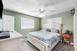 7416 Cocoanut Dr, Greenacres, FL 33467 - Photo 18