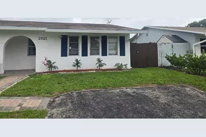 2521 SW 58th Manor, Fort Lauderdale, FL 33312 - Photo 1