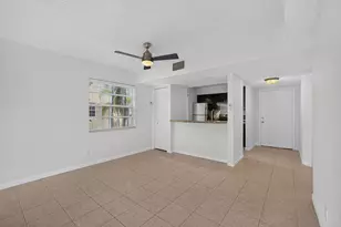 1120 Lake Shore Dr, Lake Park, FL 33403 - Photo 4
