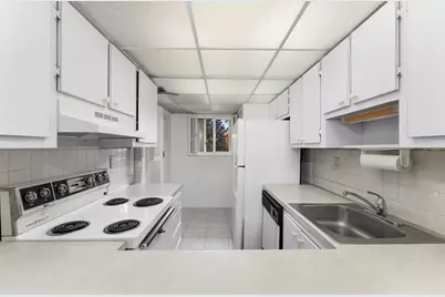 5373 SE Miles Grant Road #108, Stuart, FL 34997 - Photo 10