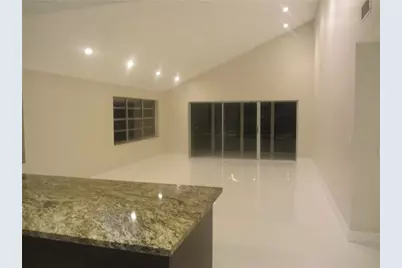 8761 Holly Court #201, Tamarac, FL 33321 - Photo 6