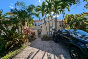 1770 Yellowheart Way, Hollywood, FL 33019 - Photo 2
