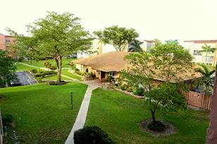 2851 Somerset Dr, Lauderdale Lakes, FL 33311 - Photo 26