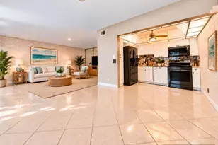 110 Wellington B, West Palm Beach, FL 33417 - Photo 1