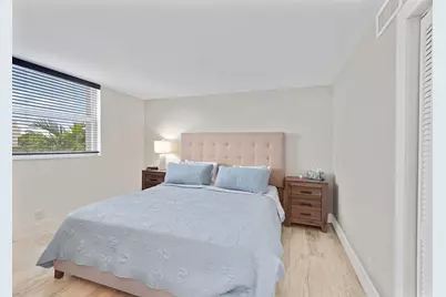 321 SE 3rd Street #308, Dania Beach, FL 33004 - Photo 16