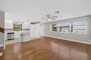9106 SE Venus St, Hobe Sound, FL 33455 - Photo 12