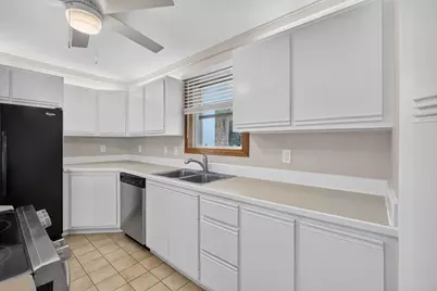 9106 SE Venus Street, Hobe Sound, FL 33455 - Photo 16