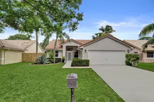 3763 S Lancewood Pl, Delray Beach, FL 33445 - Photo 1
