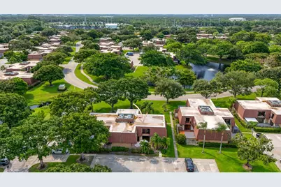 2003 20th Lane, Palm Beach Gardens, FL 33418 - Photo 38
