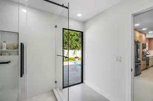 2651 NE 49th St, Lighthouse Point, FL 33064 - Photo 44