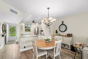 250 NE 20th St, Boca Raton, FL 33431 - Photo 10