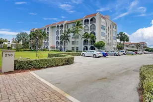 250 NE 20th St, Boca Raton, FL 33431 - Photo 36