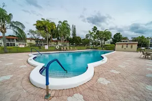 10 Willowbrook Ln, Delray Beach, FL 33446 - Photo 28