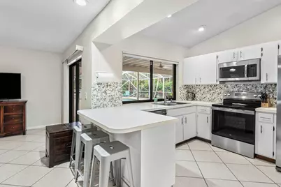 100 St Davids Way, Wellington, FL 33414 - Photo 14
