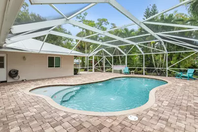 100 St Davids Way, Wellington, FL 33414 - Photo 28