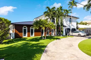 11 Castle Harbor Isle Dr, Fort Lauderdale, FL 33308 - Photo 4