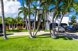 11 Castle Harbor Isle Dr, Fort Lauderdale, FL 33308 - Photo 46