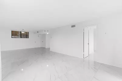2440 Deer Creek Country Club Boulevard #307-C, Deerfield Beach, FL 33442 - Photo 6