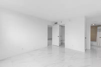 2440 Deer Creek Country Club Boulevard #307-C, Deerfield Beach, FL 33442 - Photo 14