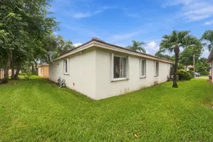 7852 NW 77th Ave, Tamarac, FL 33321 - Photo 48