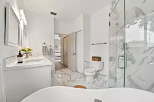 7852 NW 77th Ave, Tamarac, FL 33321 - Photo 30