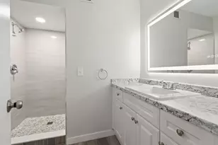 333 SE Martin Ave, Stuart, FL 34996 - Photo 16