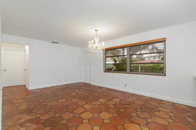 113 Gregory Place, West Palm Beach, FL 33405 - Photo 2