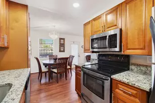 2035 Cornwall B, Boca Raton, FL 33434 - Photo 8