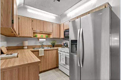 12229 Colony Avenue, Palm Beach Gardens, FL 33410 - Photo 10