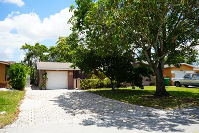 7761 Biltmore Boulevard, Miramar, FL 33023 - Photo 40