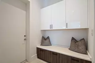 2500 Middle River Dr, Fort Lauderdale, FL 33305 - Photo 18