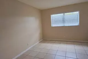 4200 NW 3rd Ct, Plantation, FL 33317 - Photo 6