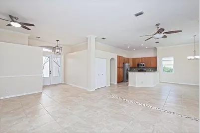 421 SW Crabapple Cove, Port Saint Lucie, FL 34986 - Photo 8