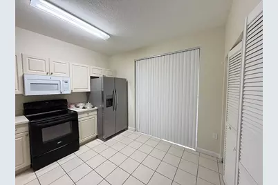 4116 Napoli Lake Drive #4116, Riviera Beach, FL 33410 - Photo 4