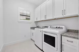 2948 Gin Berry Way, West Palm Beach, FL 33401 - Photo 28