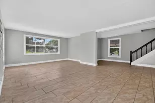 885 7th St, West Palm Beach, FL 33401 - Photo 8