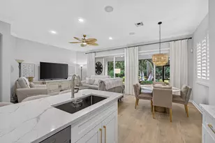 12491 Aviles Cir, Palm Beach Gardens, FL 33418 - Photo 20
