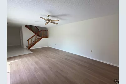 5820 SE Windsong Lane #209, Stuart, FL 34997 - Photo 8
