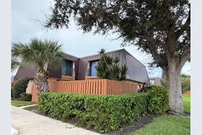 5820 SE Windsong Lane #209, Stuart, FL 34997 - Photo 2