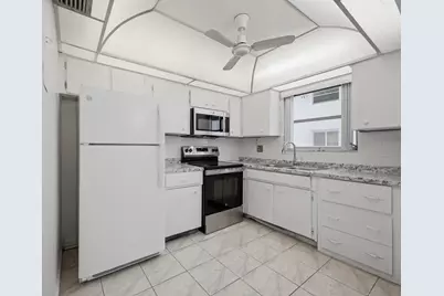 144 Stratford K, West Palm Beach, FL 33417 - Photo 8