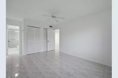 144 Stratford K, West Palm Beach, FL 33417 - Photo 10